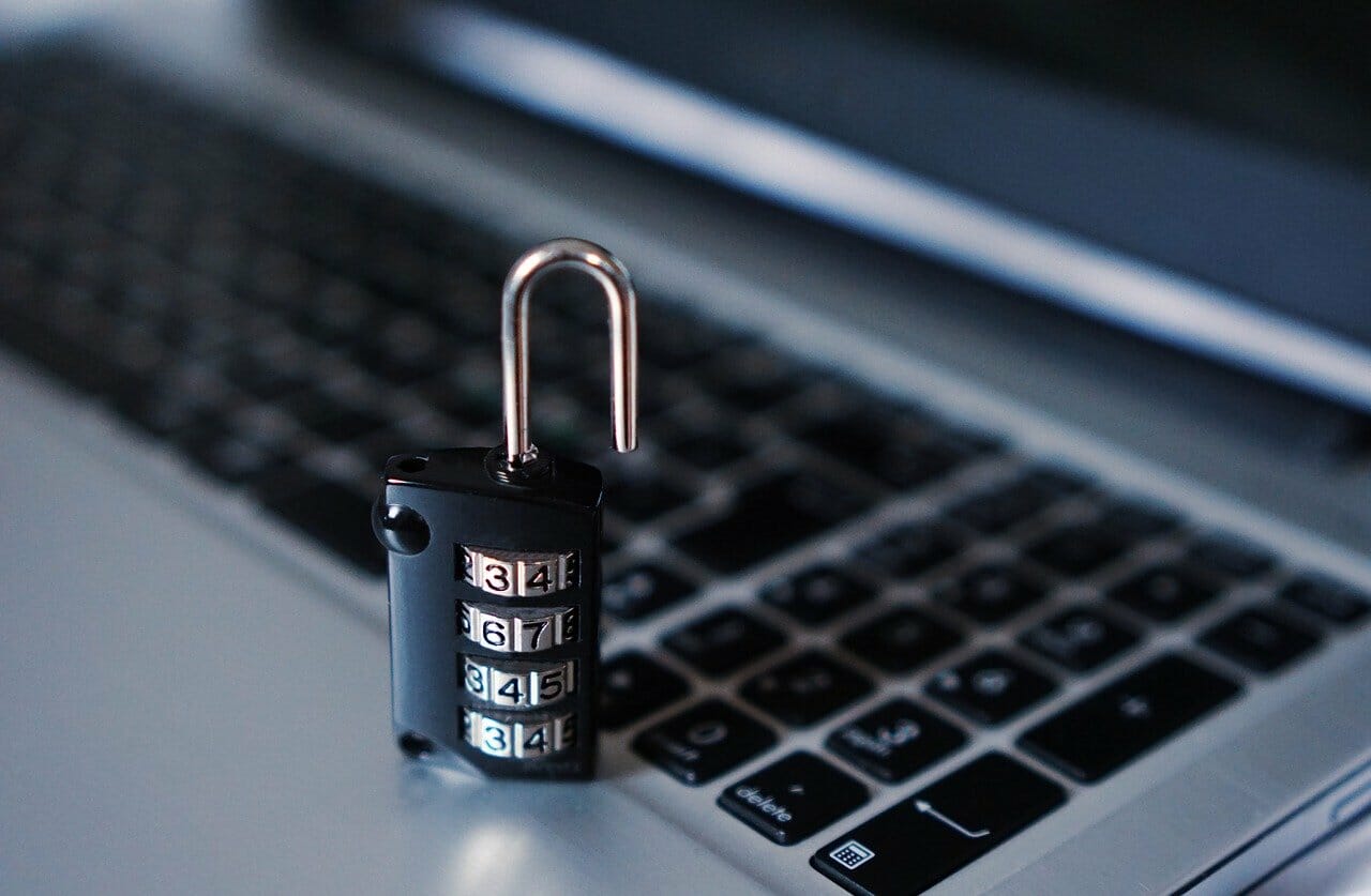 Cyber Security Tips for Travellers