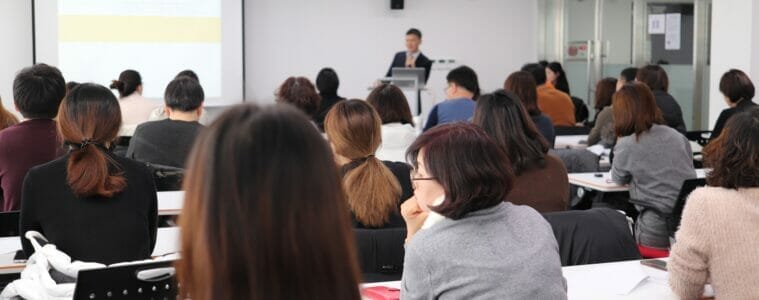 Appeal for volunteer teachers to teach English online to Ukrainians