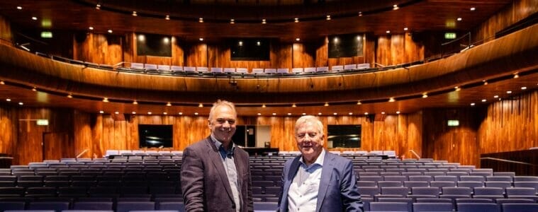L-R Wexford Festival Opera Executive Director Randall Shannon and Datapac Chairman Dan Kickham