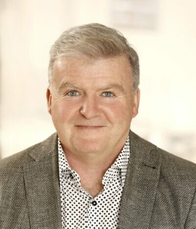 Donal McGuinness Prommt CEO