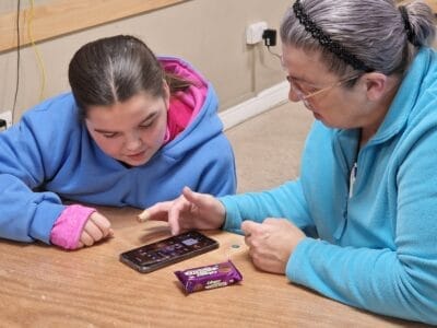 Irish Girl Guides and Vodafone Foundation tackle digital exclusion for older adults